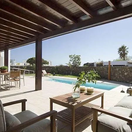 Lapair Vila *
